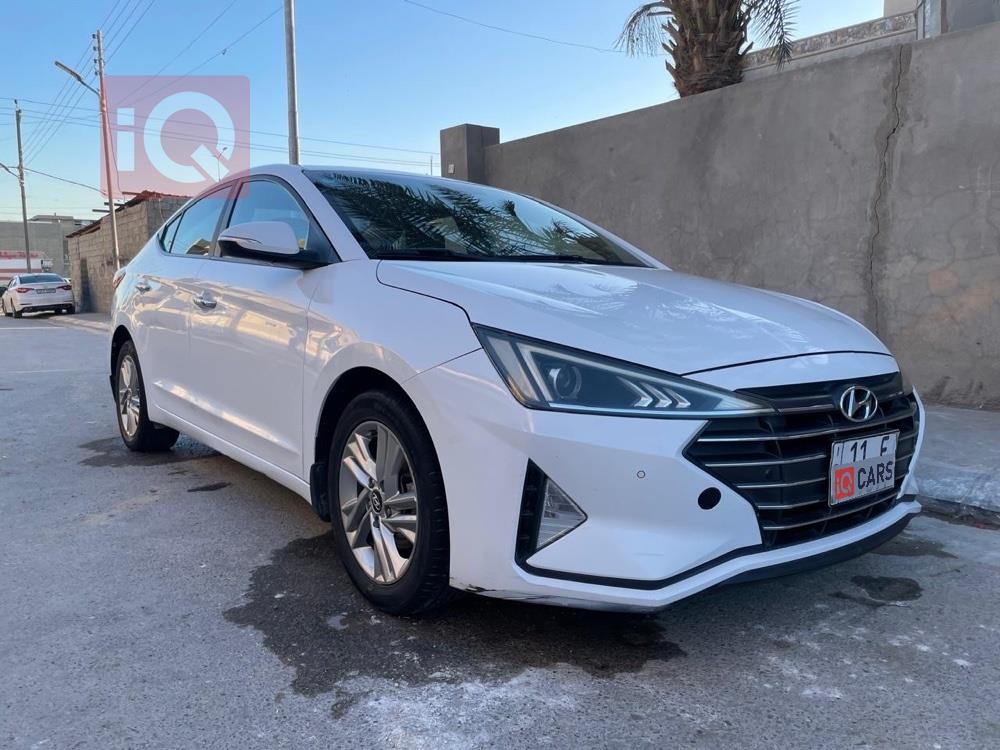 هيونداي النترا